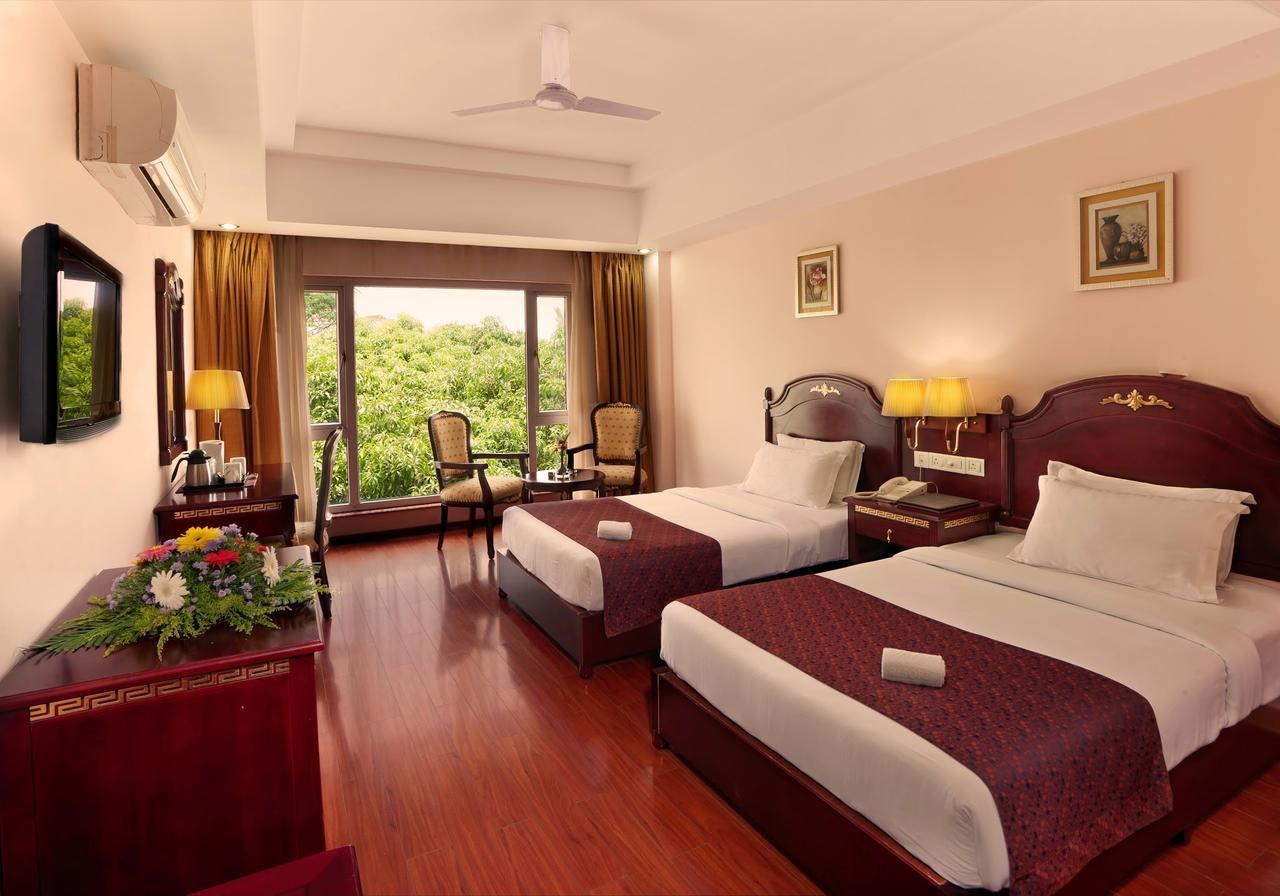 Mayur Aaditya Resort ダールワード エクステリア 写真